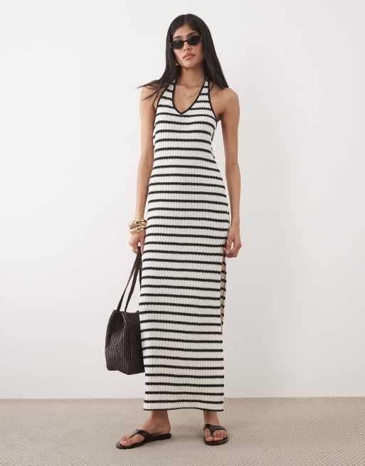 ASOS DESIGN - Vestito lungo allacciato al collo in jersey all'uncinetto a righe monocromatiche, 2 di 4