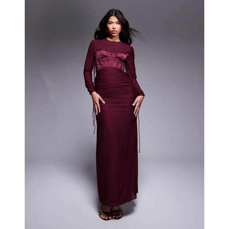 Abito Sexy In Raso Lucido Con Maniche Lunghe E Scollo Profondo - Taglie 40-42