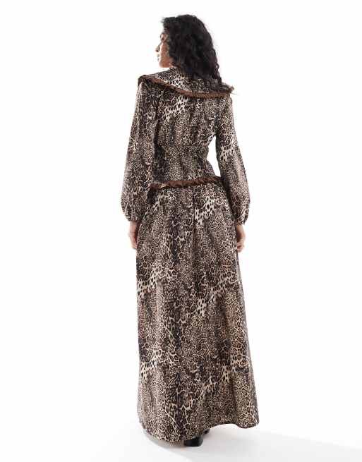 ASOS DESIGN - Vestito lungo arricciato in vita con colletto e stampa leopardata, 3 di 4