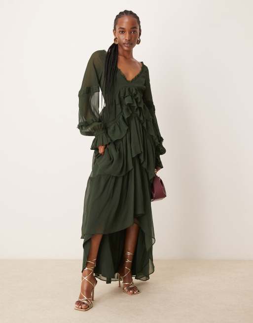 ASOS DESIGN Vestito lungo color verde oliva scuro a balze con orlo asimmetrico pinces volant e scollo a V