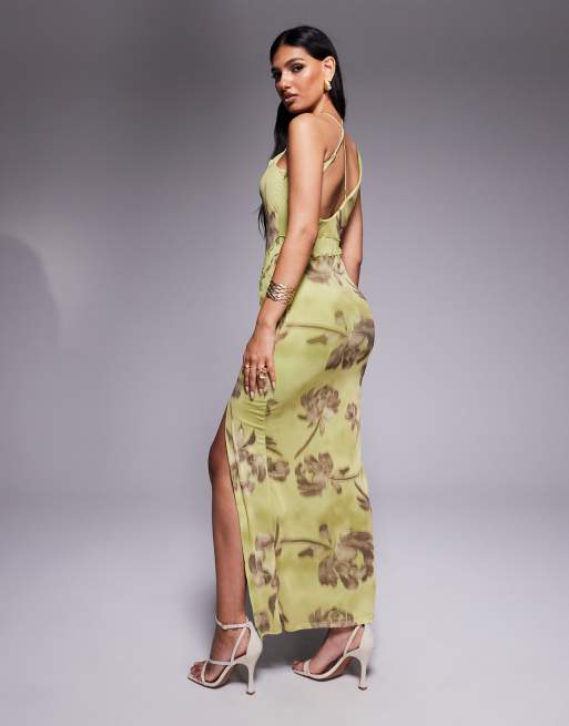 ASOS DESIGN - Vestito lungo con dettaglio avvolgente al collo, cuciture a vista e stampa a fiori