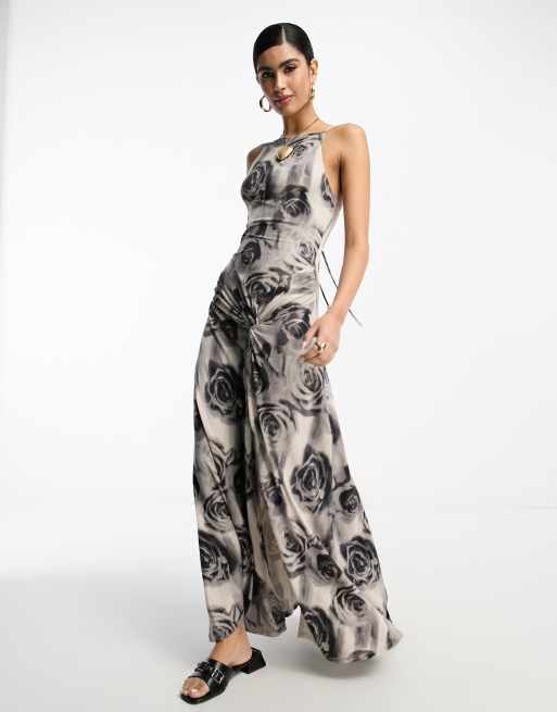 ASOS DESIGN - Vestito lungo con spalline sottili e dettaglio incrociato monocromatico con rose 