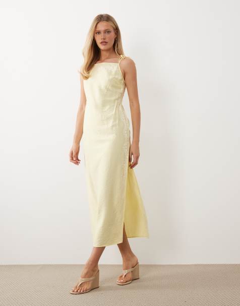 ASOS DESIGN - Vestito lungo con spalline sottili e scollo squadrato in raso stropicciato color limone con dettagli in pizzo - view 1