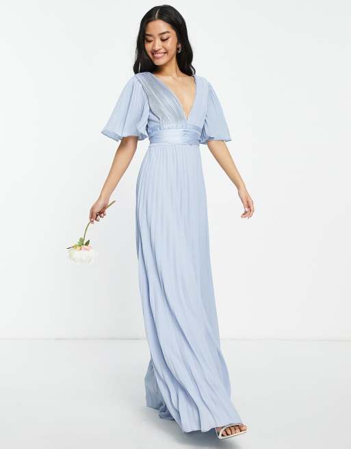 ASOS DESIGN - Vestito lungo da damigella a pieghe con maniche con volant e vita in raso avvolgente blu, 4 di 4