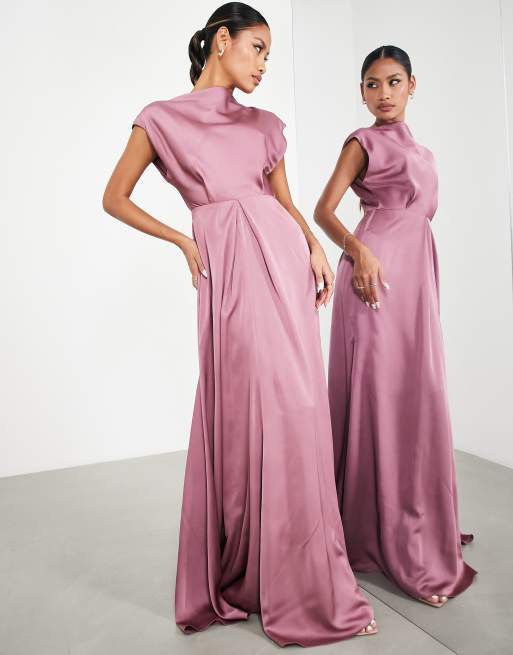 ASOS DESIGN - Vestito lungo da damigella in raso color orchidea con cut-out sul retro e scollo ad anello