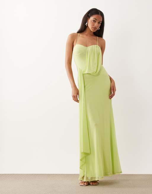 ASOS DESIGN - Vestito lungo drappeggiato in rete color lime tenue con scollo a cuore