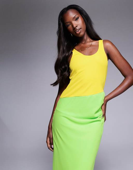 ASOS DESIGN - Vestito lungo in chiffon giallo e verde color block con scollo rotondo, 2 di 4