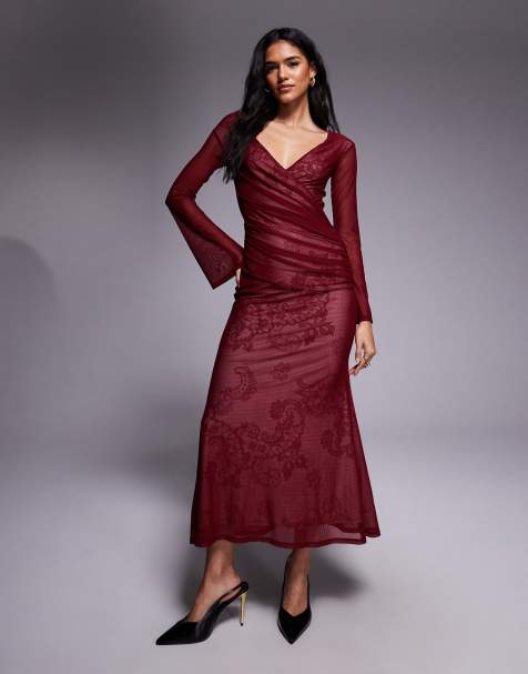 ASOS DESIGN - Vestito lungo in pizzo foderato con stampa con scollo alla Bardot avvolgente e maniche lunghe - view 1