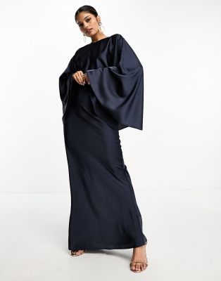 ASOS DESIGN - Vestito lungo in raso blu navy stretto in vita con maniche ad ali di pipistrello