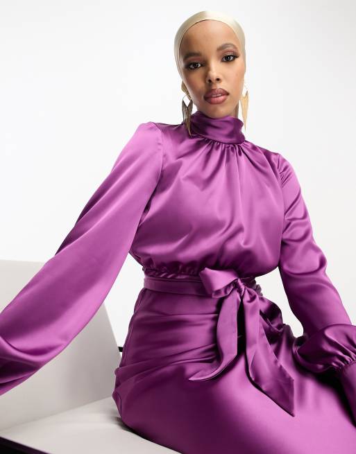 ASOS DESIGN - Vestito lungo in raso magenta accollato e allacciato in vita, 2 di 4