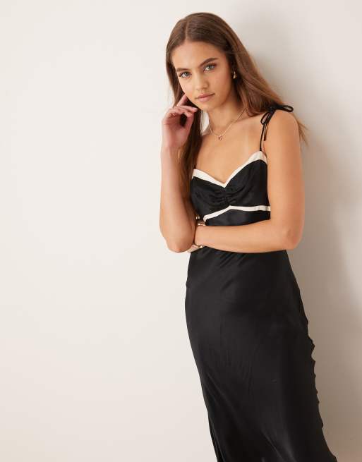ASOS DESIGN - Vestito lungo in raso nero con bordi sul busto a contrasto, 4 di 4