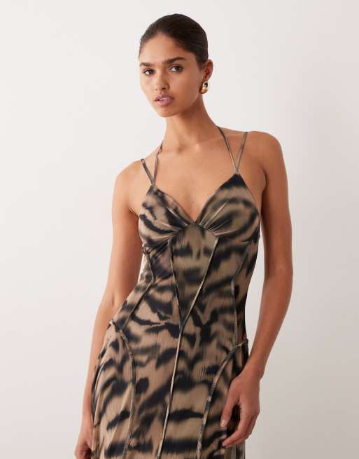 ASOS DESIGN - Vestito lungo in rete con cuciture a vista e stampa animalier, 2 di 4
