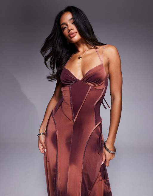 ASOS DESIGN - Vestito lungo in rete stampata con cuciture e stampa sfumata a fiori