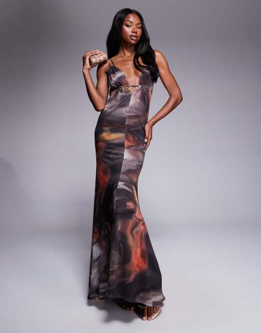 ASOS DESIGn - Vestito lungo in tessuto a rete con stampa astratta, scollo profondo, doppie spalline e dettaglio a fusciacca