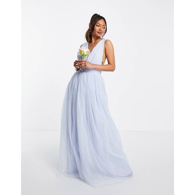 Vestito da cocktail in tulle azzurro di Maya Plus, €128, Asos