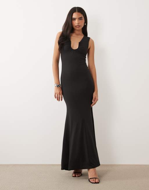 ASOS DESIGN - Vestito lungo nero a sirena senza maniche con scollo rotondo e dettagli in metallo