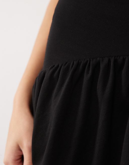 ASOS DESIGN - Vestito lungo nero con vita scesa e maniche ad aletta, 4 di 4