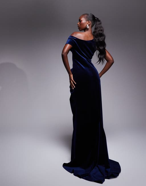 ASOS DESIGN Vestito lungo premium in velluto blu navy con