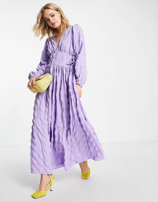 ASOS DESIGN - Vestito lungo raccolto in vita in seersucker lilla