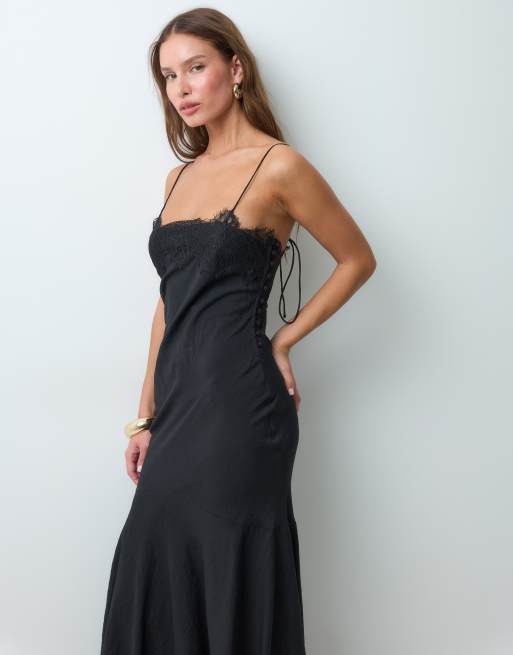 ASOS DESIGN - Vestito lungo sottoveste con spalline sottili nero con inserto in pizzo, 2 di 4