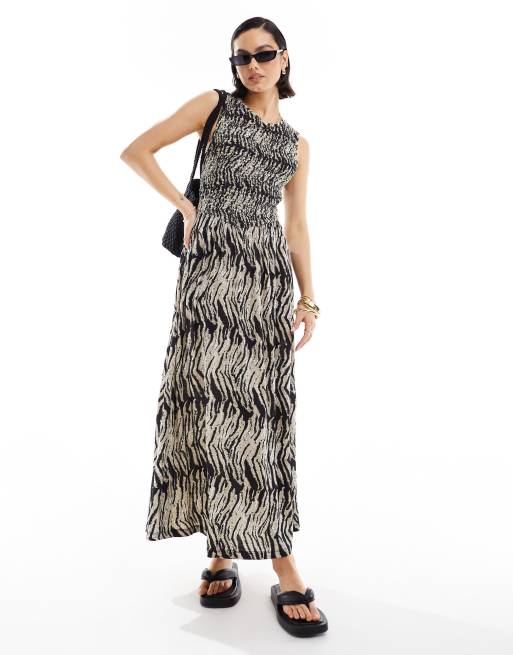 ASOS DESIGN - Vestito lungo stropicciato con stampa animalier con schiena scoperta e corpino arricciato