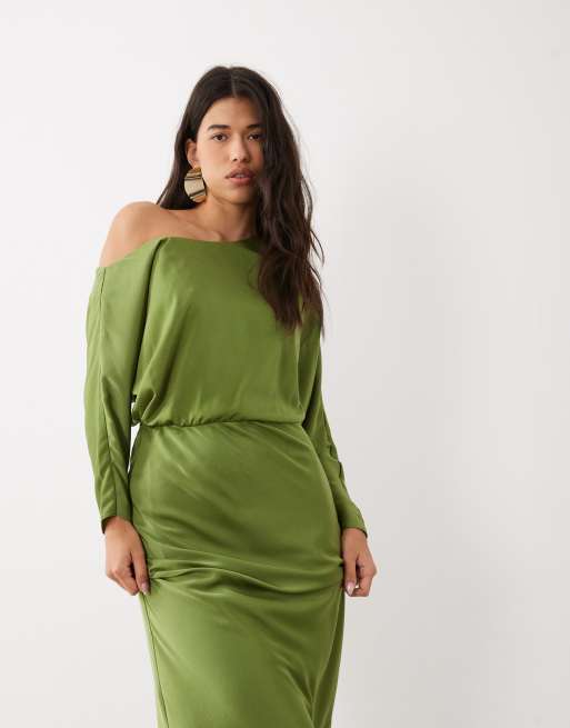 ASOS DESIGN vestito maxi con spalle scese in verde oliva, 2 di 4