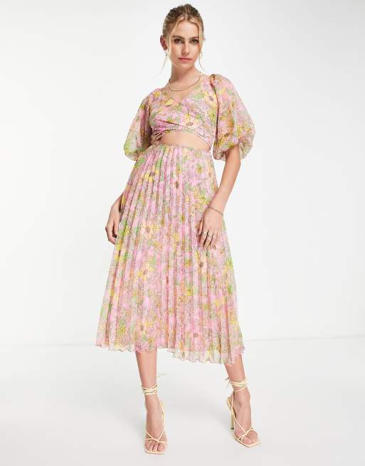 ASOS DESIGN - Vestito midi a pieghe avvolgente con stampa a fiori su base rosa