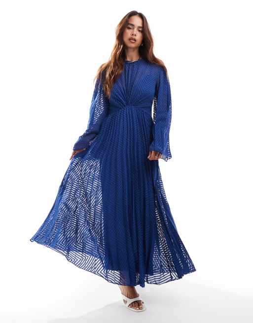 ASOS DESIGN - Vestito midi a pieghe in chiffon blu navy a spina di pesce allacciato sul retro con maniche svasate