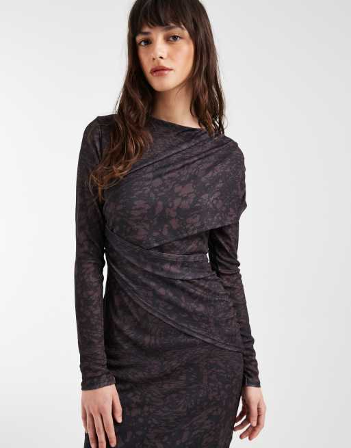 ASOS DESIGN - Vestito midi a portafoglio a maniche lunghe marrone con stampa animalier, 2 di 4