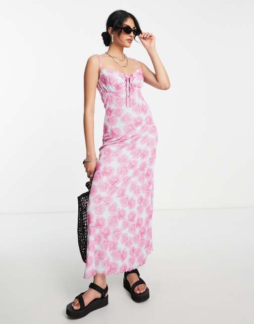 ASOS DESIGN - Vestito midi anni '90 in rete con stampa di rose rosa e laccetti sul busto 