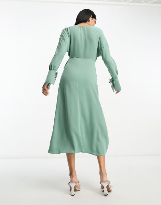 ASOS DESIGN - Vestito midi avvolgente verde salvia con dettaglio polsini, 2 di 4