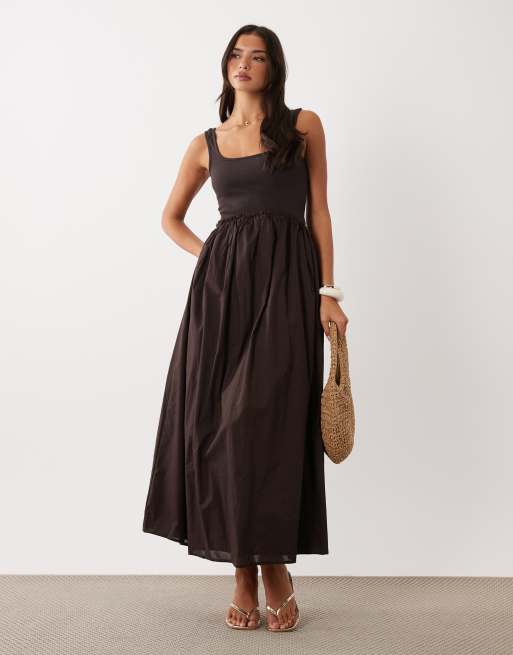 ASOS DESIGN - Vestito midi color cioccolato a coste con corpino e gonna in popeline