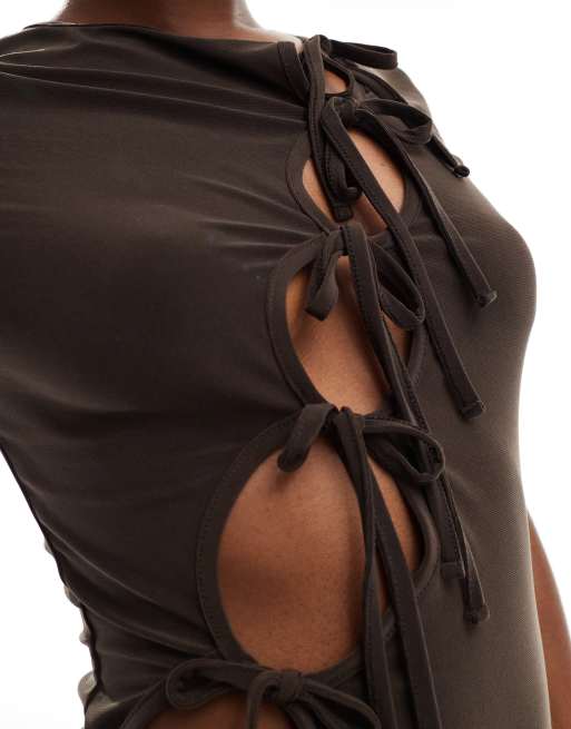 ASOS DESIGN - Vestito midi color cioccolato con cut-out asimmetrici e laccetti, 3 di 4