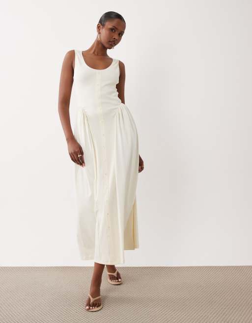 ASOS DESIGN - Vestito midi colore neutro con bottoni e finiture a festoncino, 1 di 4
