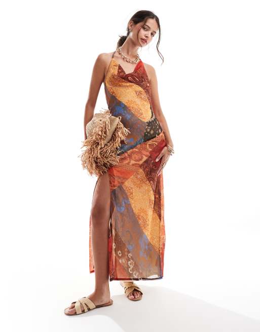 ASOS DESIGN - Vestito midi con scollo ad anello in stampe miste con spirale di perline
