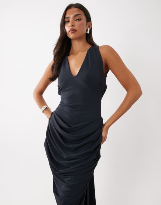 ASOS DESIGN vestito midi con scollo profondo, schiena scoperta e strascico in navy, 2 di 4