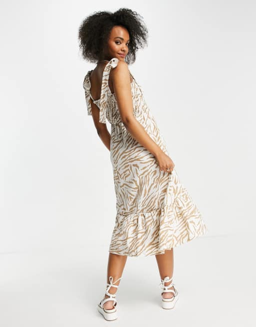 ASOS DESIGN - Vestito midi con spalline allacciate e fondo a balze con stampa zebrata crema e marrone, 2 di 4