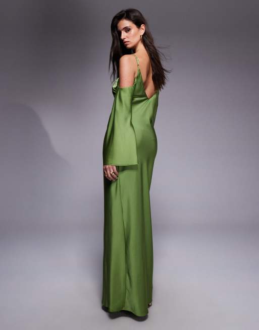 ASOS DESIGN - Vestito midi con spalline sottili e maniche lunghe in raso verde con spalle scivolate, 3 di 4