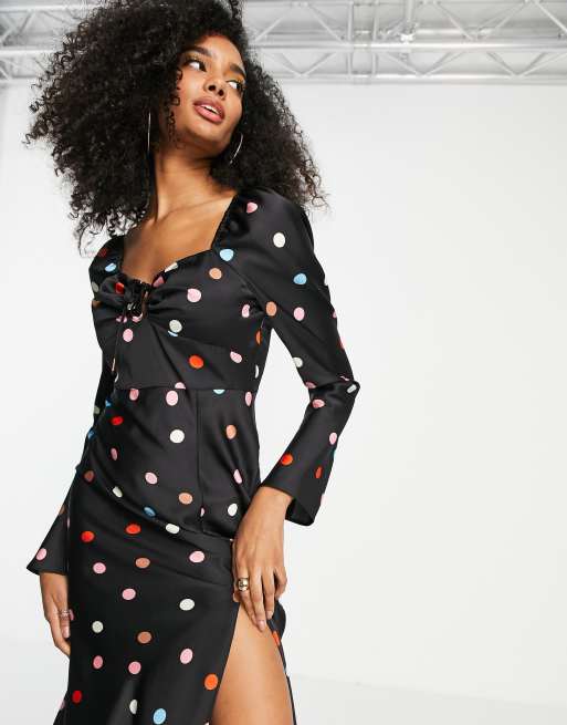 ASOS DESIGN - Vestito midi da annodare sul davanti con maniche svasate e stampa a pois multicolore, 2 di 4