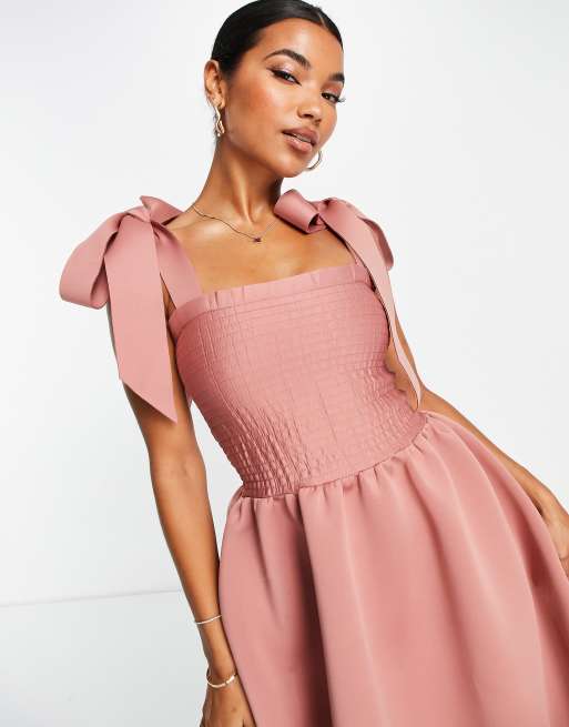 ASOS DESIGN - Vestito midi da ballo di fine anno arricciato con spalline allacciate rosa, 2 di 4