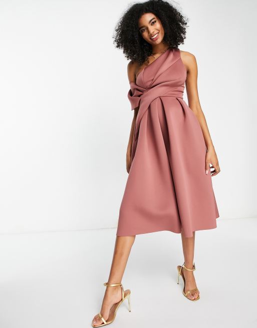 ASOS DESIGN - Vestito midi da ballo di fine anno con spalle scoperte rosa, 4 di 4