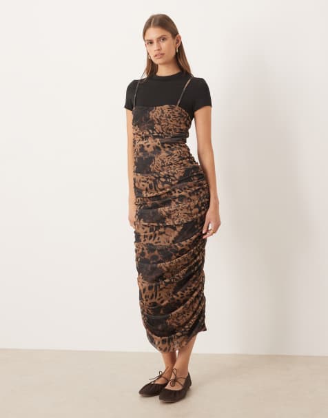 ASOS DESIGN - Vestito midi ibrido stile t-shirt a doppio strato con stampa animalier - view 1