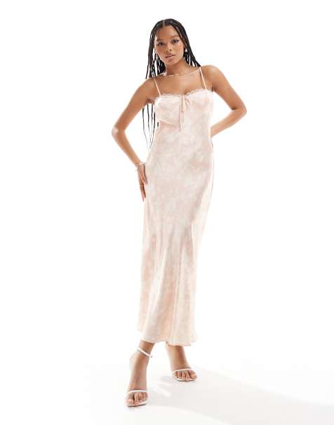 Vestiti in pizzo in saldo Abbigliamento da donna ASOS