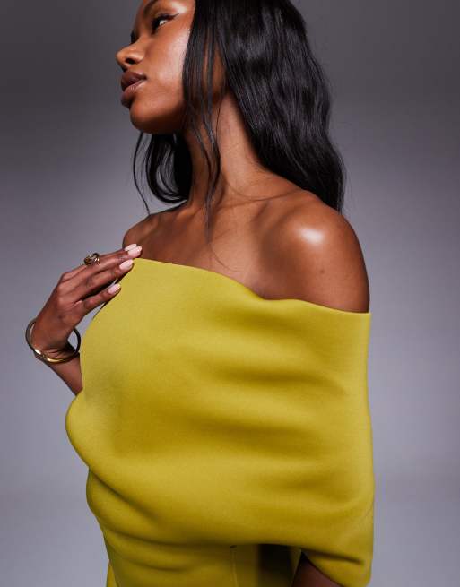ASOS DESIGN - Vestito midi in tessuto effetto scuba verde con scollo alla Bardot profondo e retro stile mantella, 3 di 4