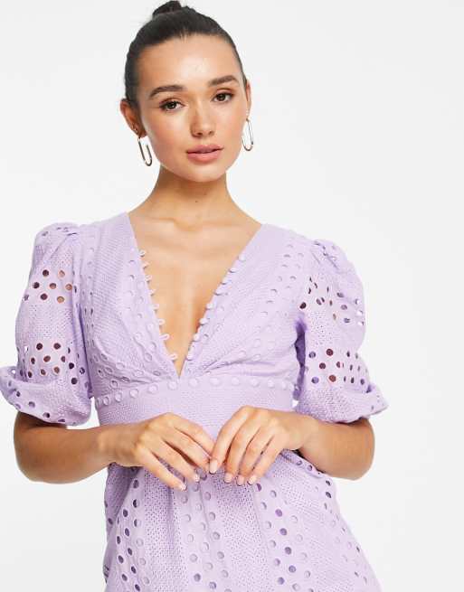 ASOS DESIGN - Vestito midi lilla in pizzo a balze con scollo profondo e bottoni, 3 di 4