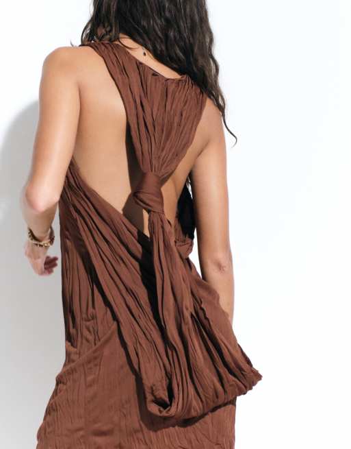 ASOS DESIGN - Vestito midi marrone con scollo a vogatore aperto dietro con nodo, 5 di 5