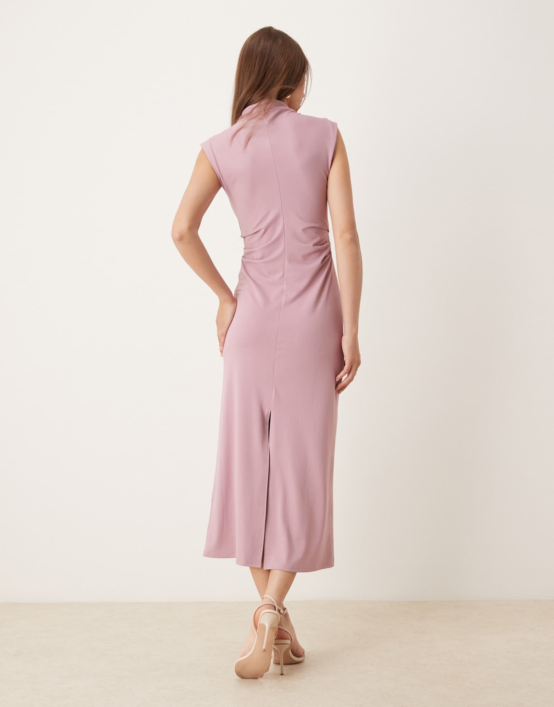 ASOS DESIGN - Vestito midi morbido rosa
