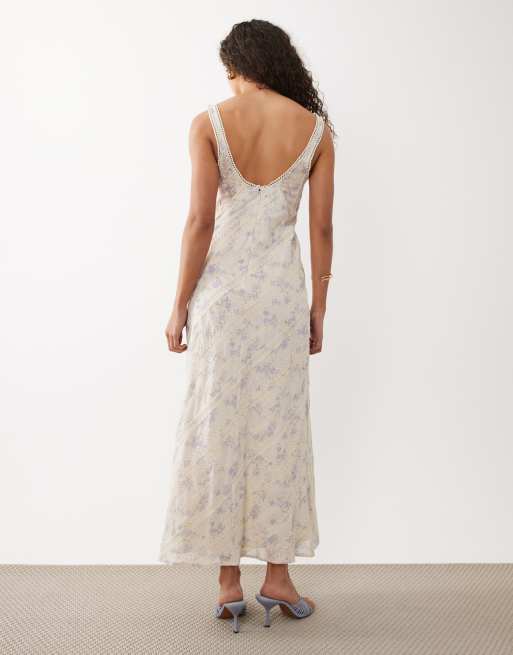 ASOS DESIGN - Vestito midi sottoveste ricamato écru con stampa a fiorellini blu, 4 di 4