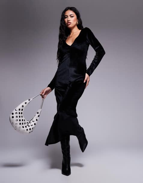 ASOS DESIGN - Vestito midi svasato in velluto nero a maniche lunghe con scollo a V - view 1