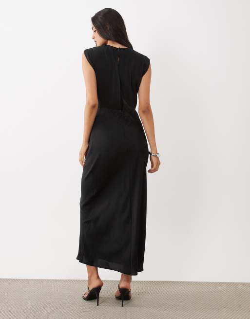 ASOS DESIGN vestito nero con collo alto e corpino a pieghe, 4 di 4